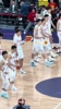 恭喜中国队拿下日本，暂居小组第一🏀 这是赛前交换礼物？