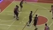 别被选秀顺位骗了！登录NBA前的约基奇是怎么打球的？